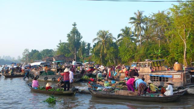 Floating market