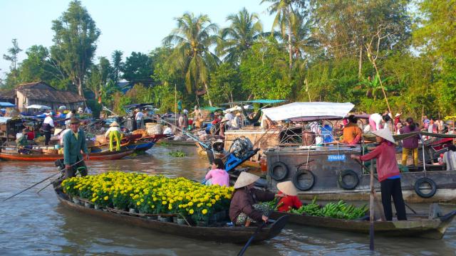 Floating market