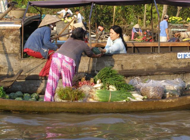 Floating market