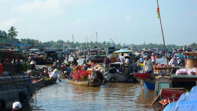 Floating market