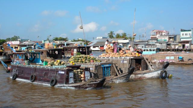 Floating market