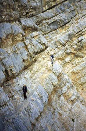 Pados megjelenésű dolomit. Dolomitok, Észak-Olaszország